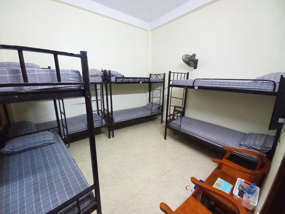 Hoang Van Hotel Донгван Экстерьер фото