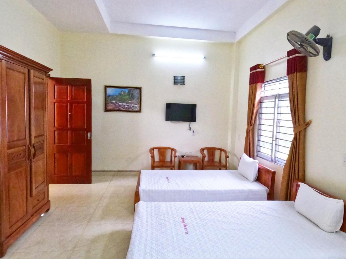 Hoang Van Hotel Донгван Экстерьер фото