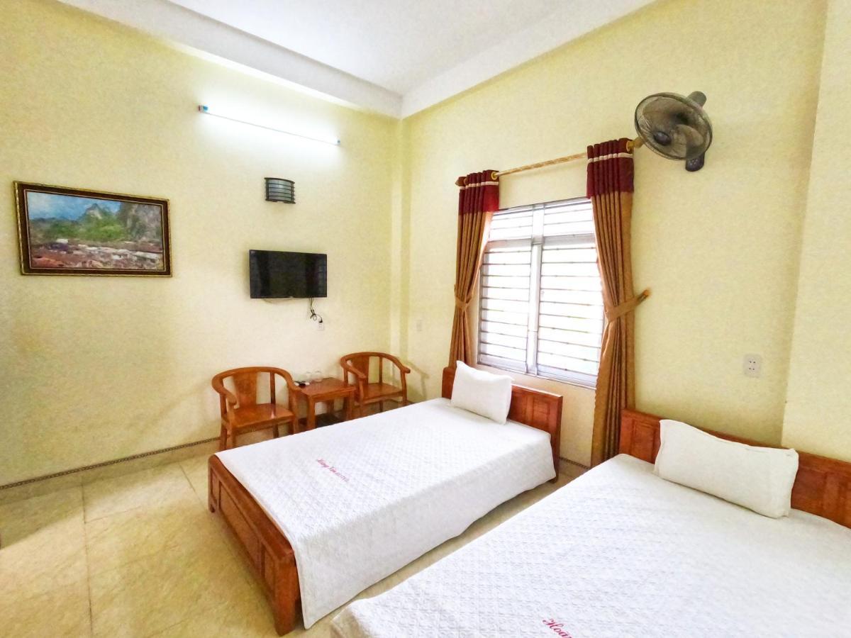 Hoang Van Hotel Донгван Экстерьер фото