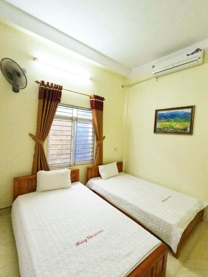 Hoang Van Hotel Донгван Экстерьер фото