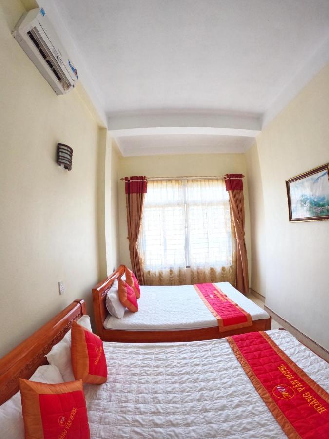 Hoang Van Hotel Донгван Экстерьер фото