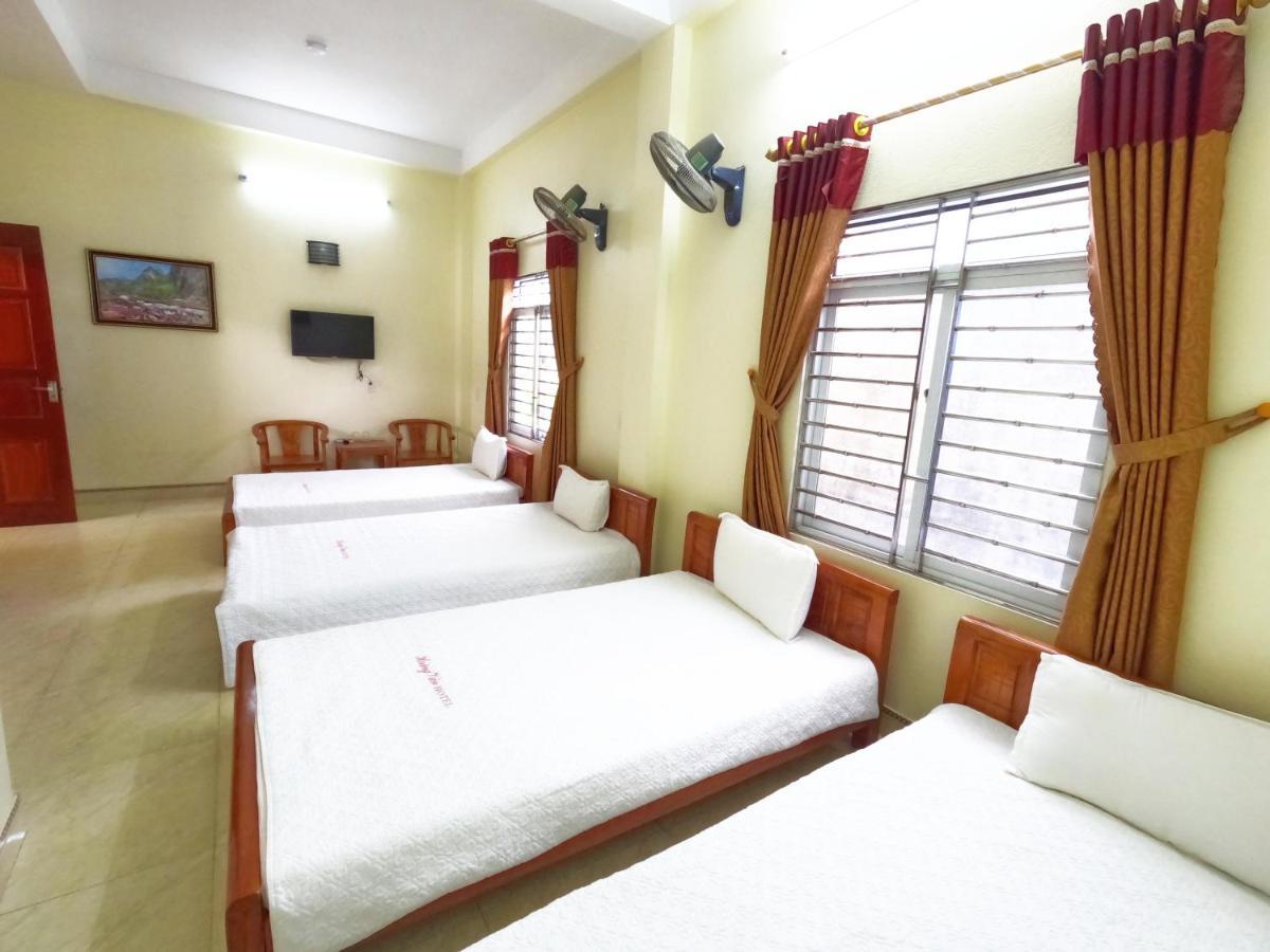 Hoang Van Hotel Донгван Экстерьер фото