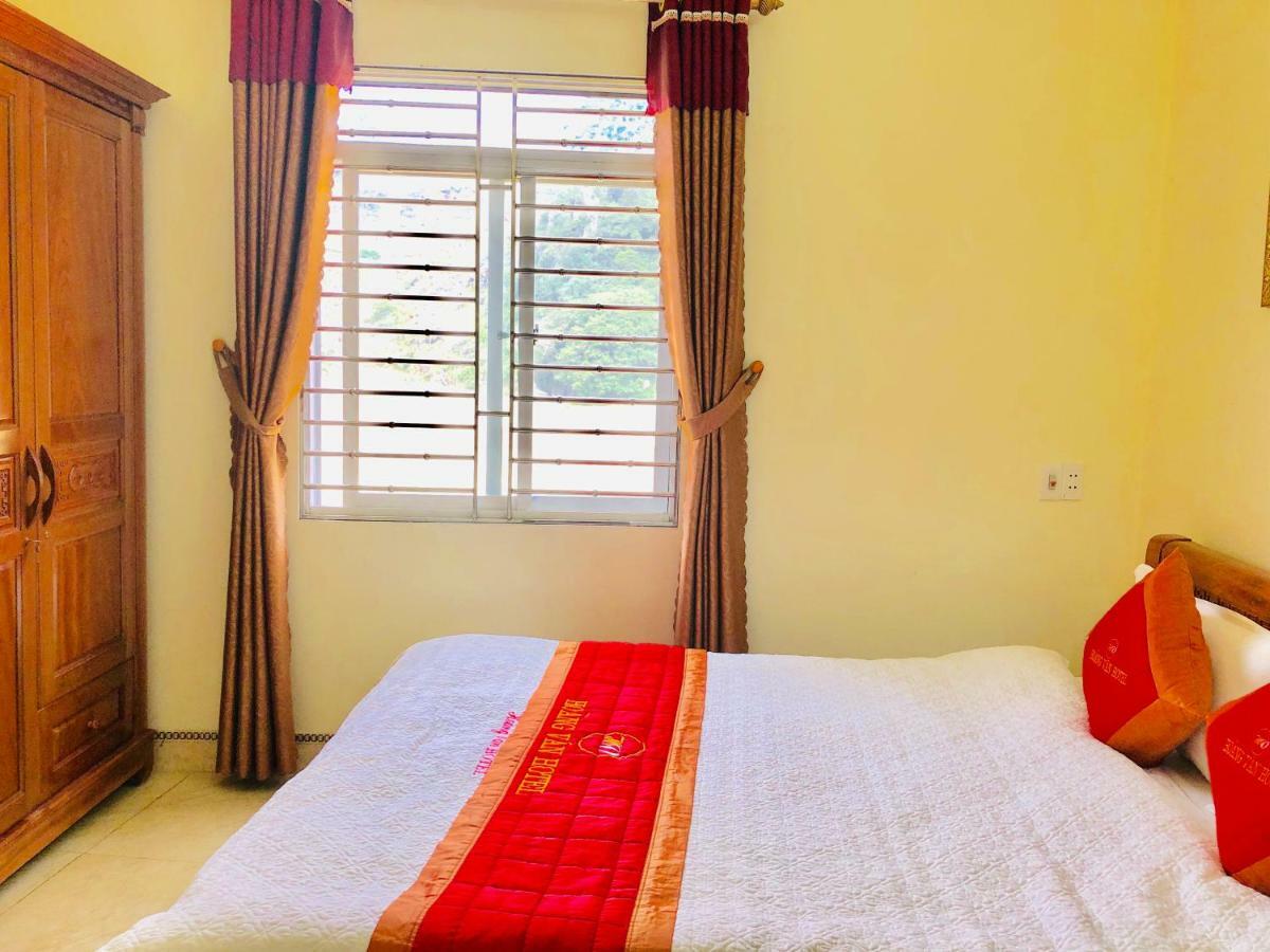 Hoang Van Hotel Донгван Экстерьер фото